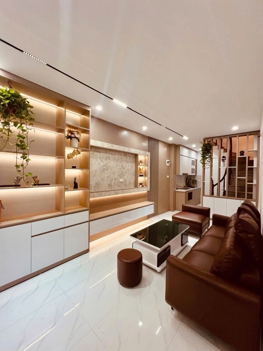 Bán nhà 3 tầng 28m² full nội thất Kim Ngưu 6 tỷ - Ảnh thu nhỏ 2