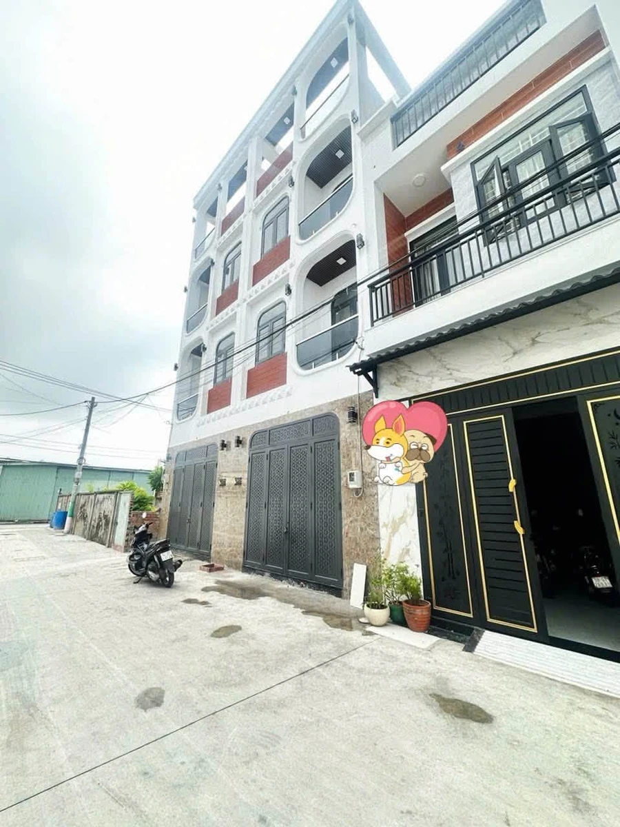 Bán nhà hẻm 4,5x14m 1 trệt 2 lầu, 4PN, khu biệt thự Lê Văn Khương, Tân Thới Hiệp, Quận 12, 6,1 tỷ - Ảnh 1