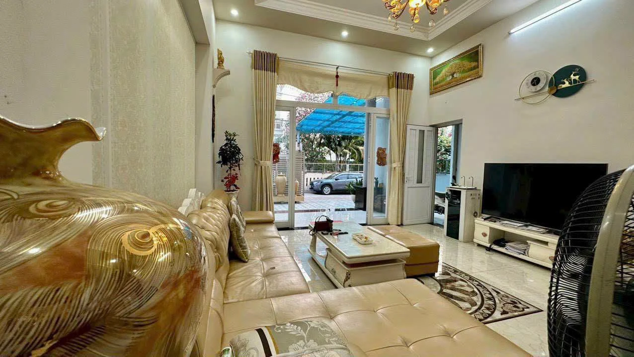 Bán biệt thự 1 trệt 1 lầu 248m² Biên Hòa 11 tỷ 500 triệu - Ảnh 1