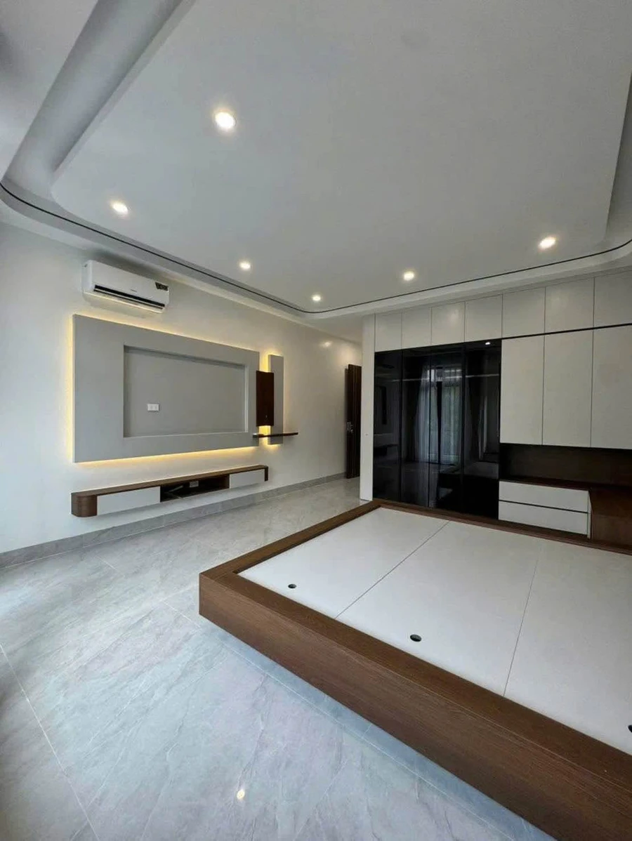 Nhà 3 tầng 80m² KĐT Cao cấp Bình Minh - 7 tỷ - Ảnh thu nhỏ 5