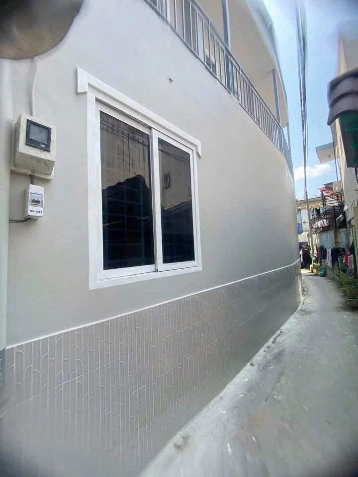 Bán nhà sổ riêng 7 phòng ngủ 60m2 Quận 7 giá 3 tỷ 999 triệu - Ảnh 1