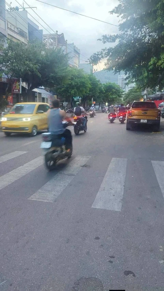 Bán nhà gác lở 59m2 mặt đường Nguyễn Thị Minh Khai, Quy Nhơn - Ảnh thu nhỏ 2