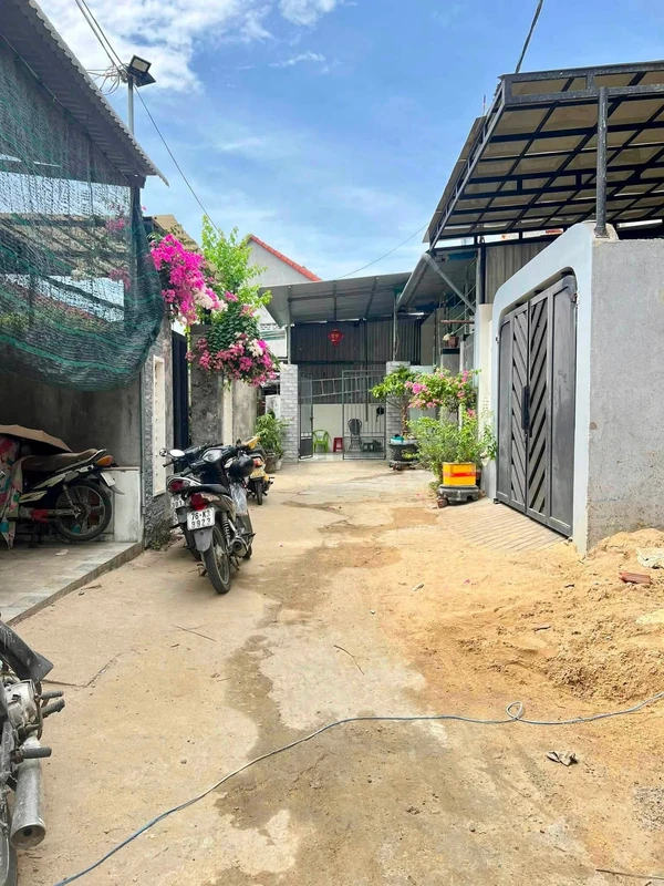 Bán đất hẻm Phan Đình Phùng 69m² Quảng Ngãi 1,2 tỷ