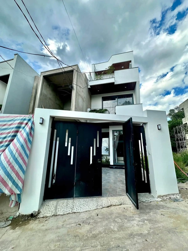Bán nhà 3 tầng 192m² view Sông Hương, Huế
