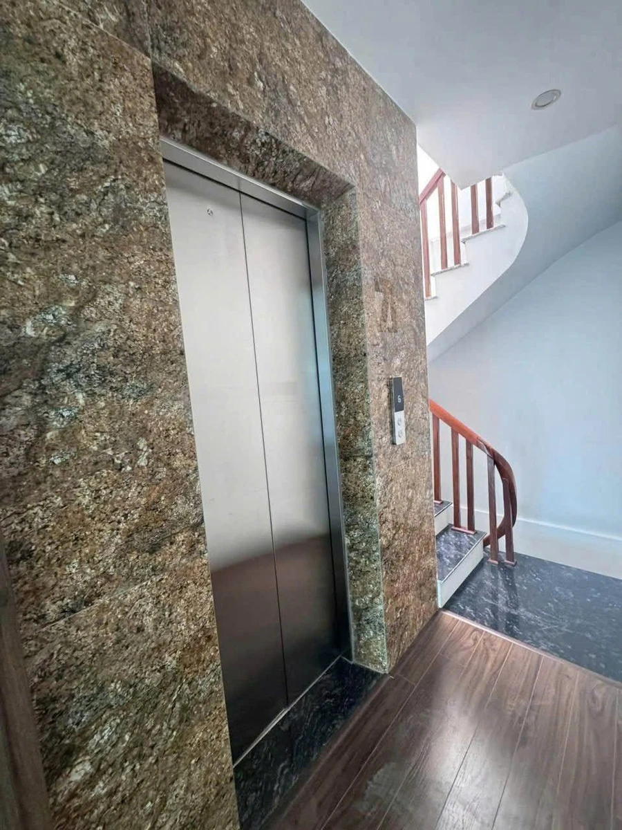 Cho thuê nhà 6 tầng 4PN có thang máy Xuân Đỉnh 45m² - Ảnh thu nhỏ 2