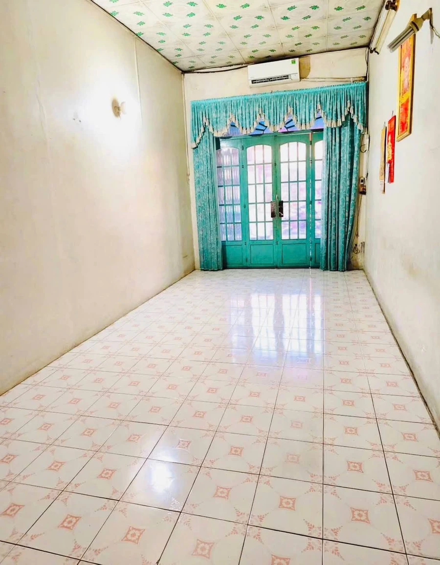 Bán nhà mặt tiền Nguyễn An Ninh 77,8m² 2PN, trung tâm Dĩ An, giá 9 tỷ - Ảnh 1