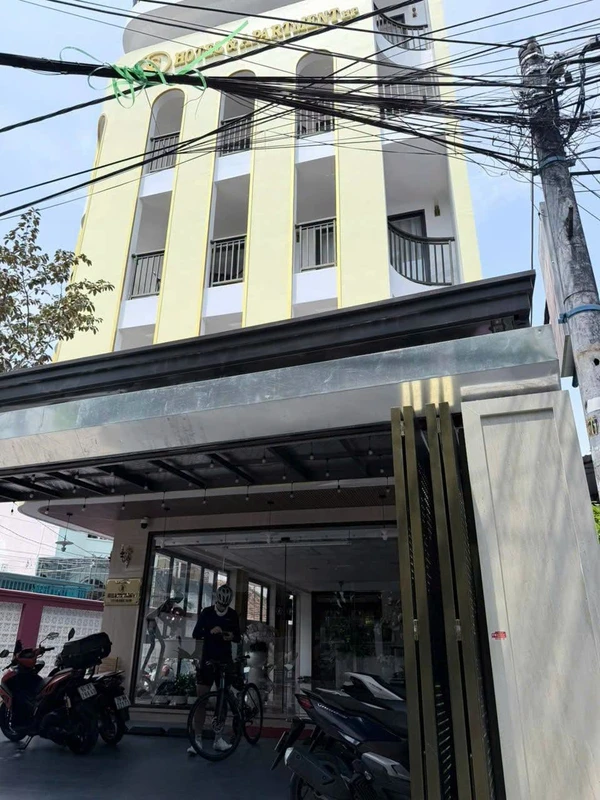 Bán tòa apartment 6 tầng Bắc Nha Trang, 287m², 65 tỷ