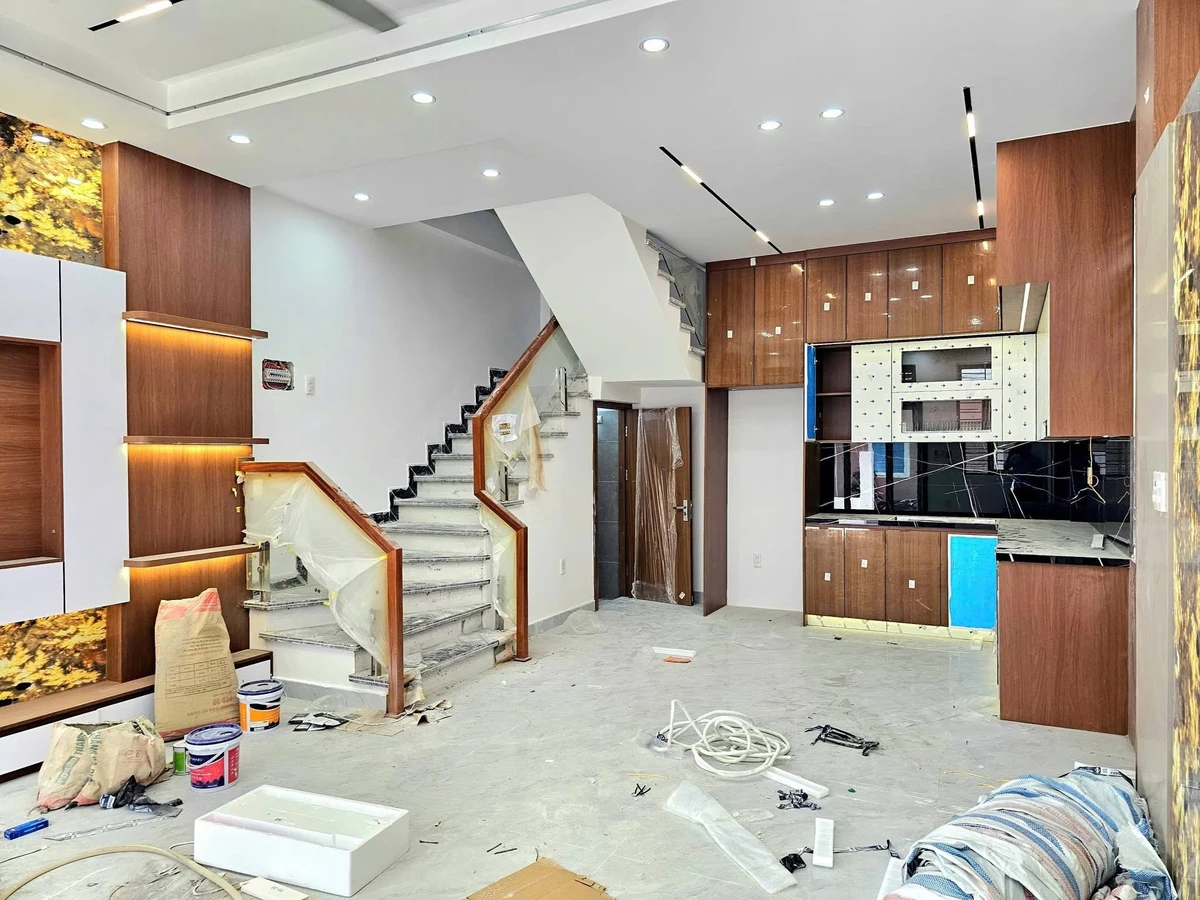 Bán dãy 10 nhà phố 4 tầng mới, 43-45m²/căn, Ngô Gia Tự - Ảnh thu nhỏ 4