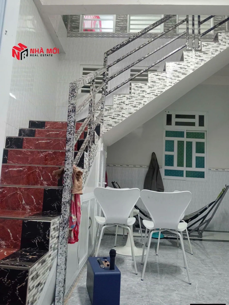 Bán nhà 1 trệt 1 lầu 103m² Nguyễn Trãi Cà Mau - Ảnh thu nhỏ 3