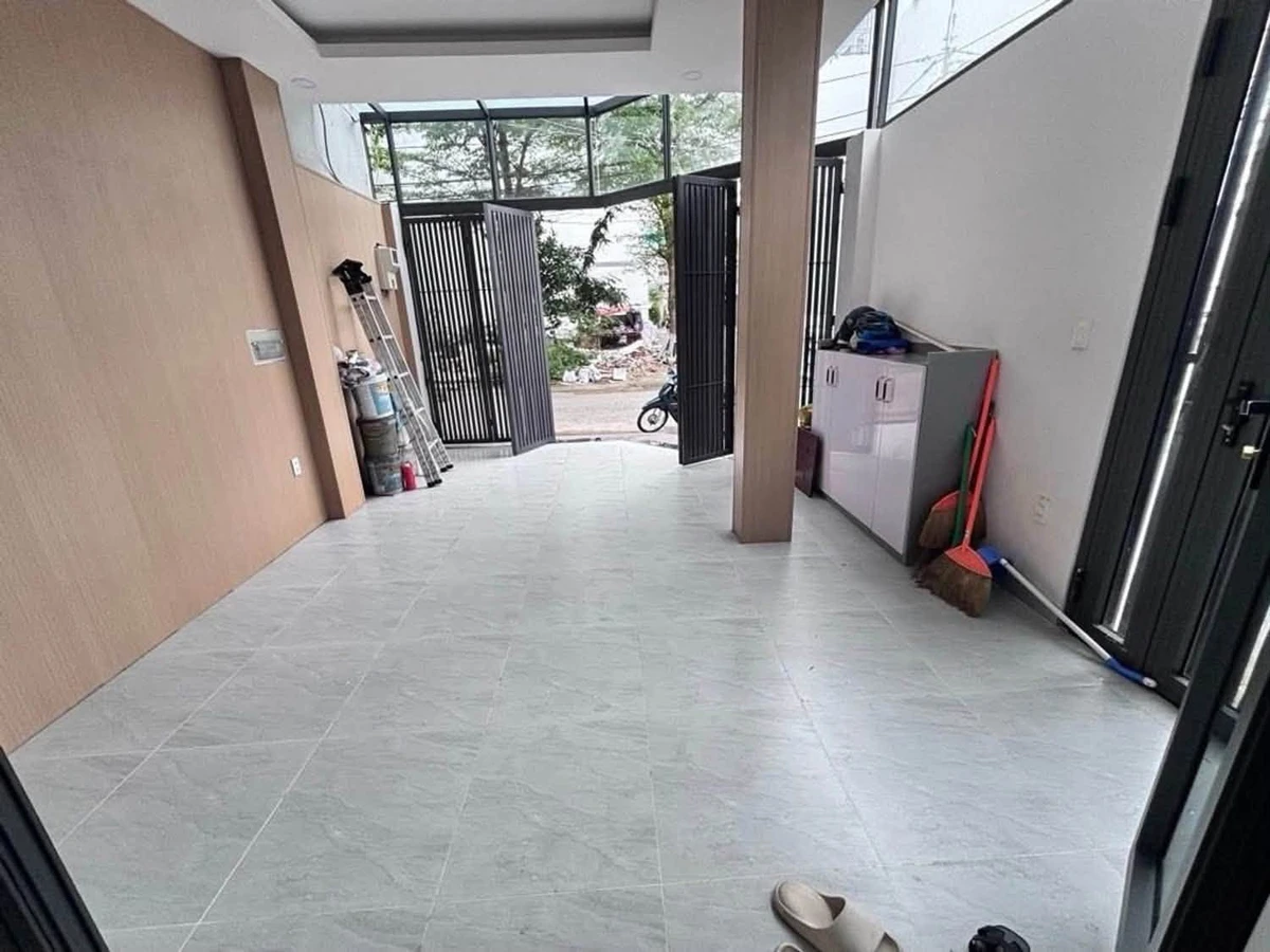 Bán nhà 4 tầng lô góc 62m², 4PN, KDC The Sun, Huỳnh Tấn Phát, Nhà Bè - Ảnh thu nhỏ 3