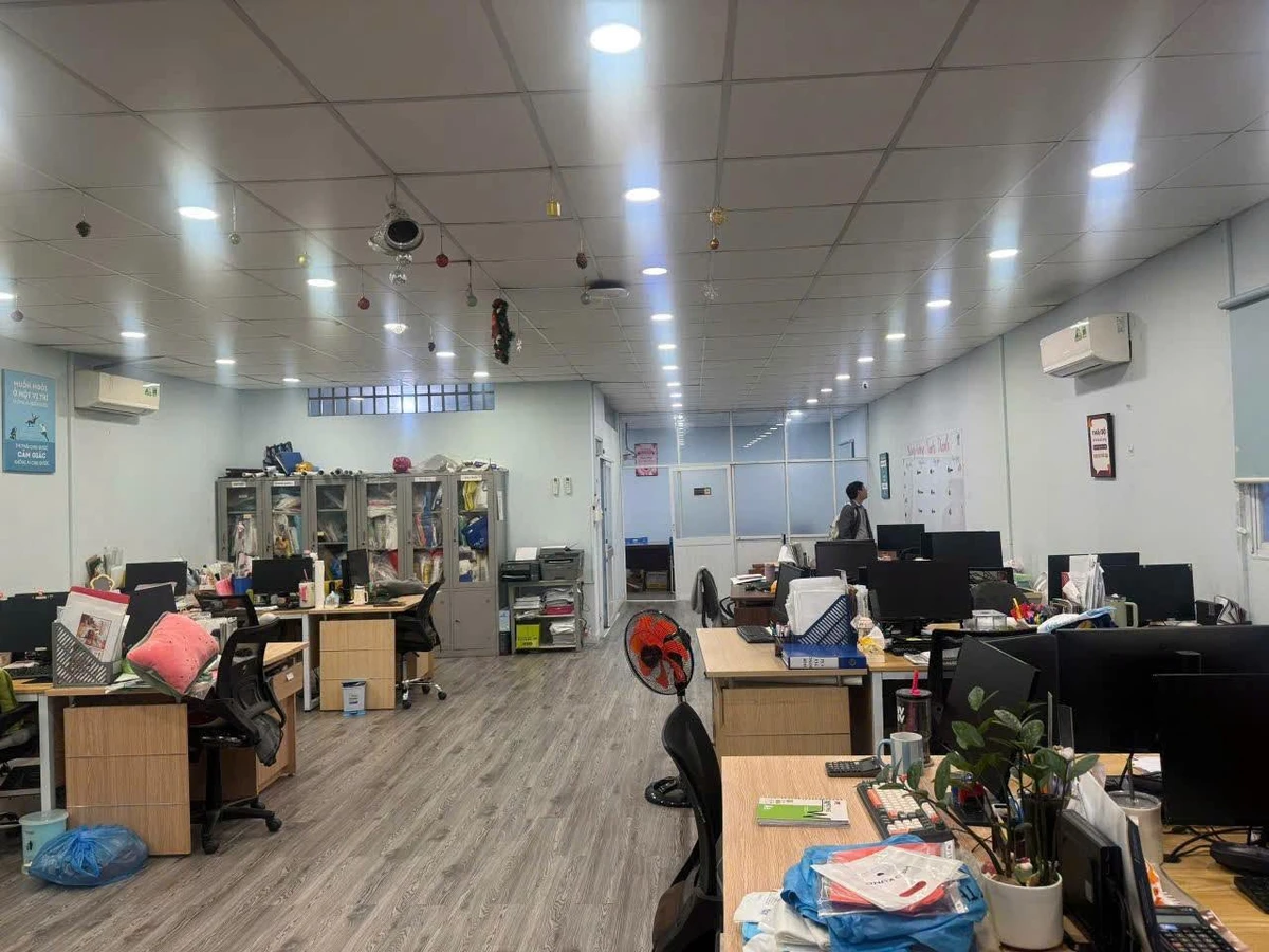 Cho thuê nhà nguyên căn 8×19m, 26 triệu/tháng, Tân Phú - Ảnh thu nhỏ 2