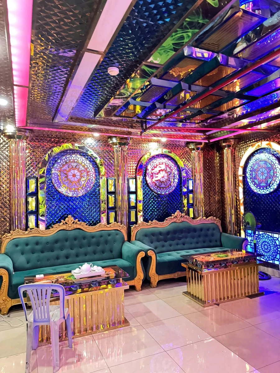Cho thuê karaoke 9 tầng diện tích 167m² Gò Vấp 250tr/tháng - Ảnh 1