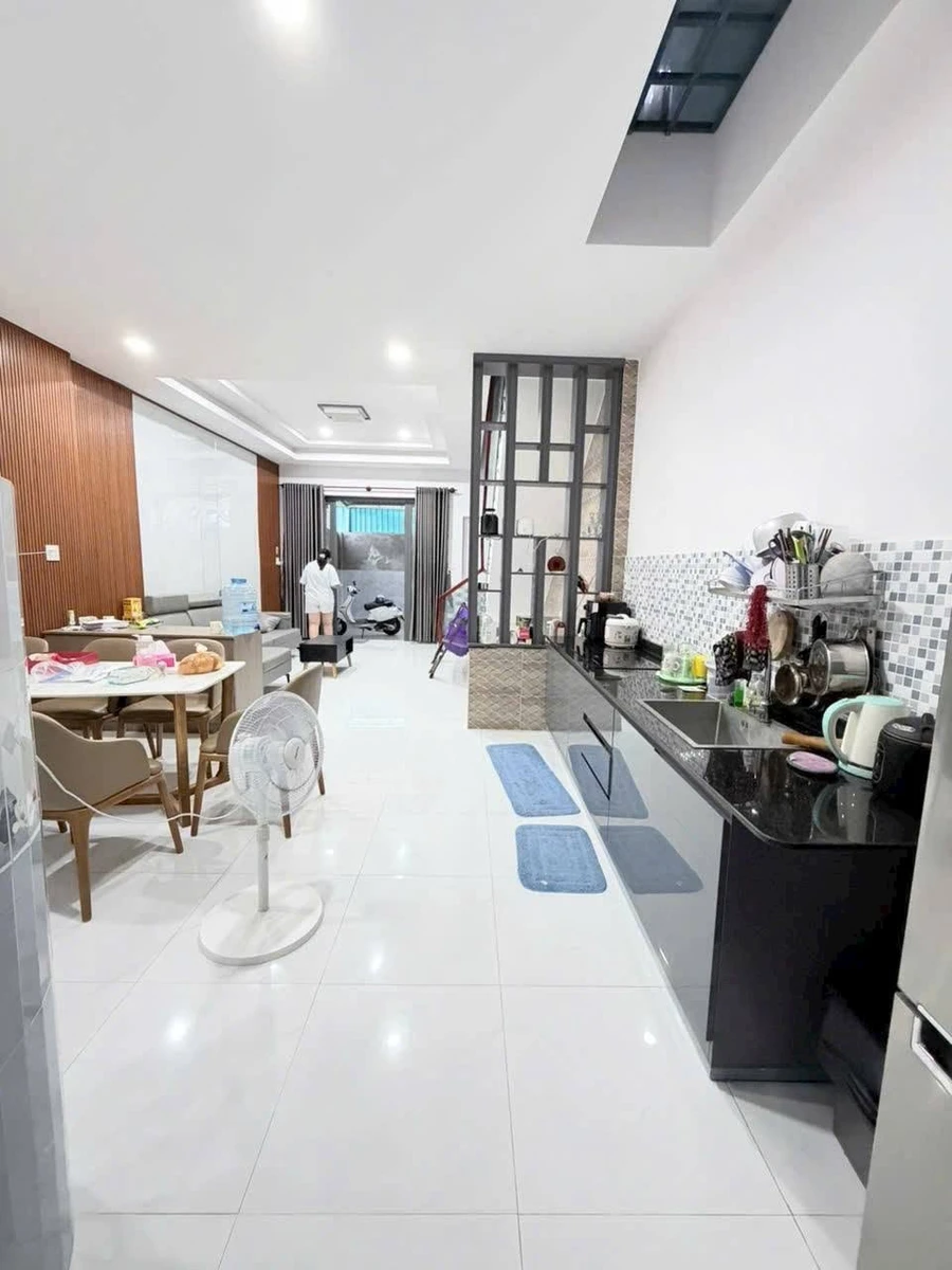 Bán nhà lầu 3PN 92m² Phan Thiết, giá 2 tỷ - Ảnh thu nhỏ 5