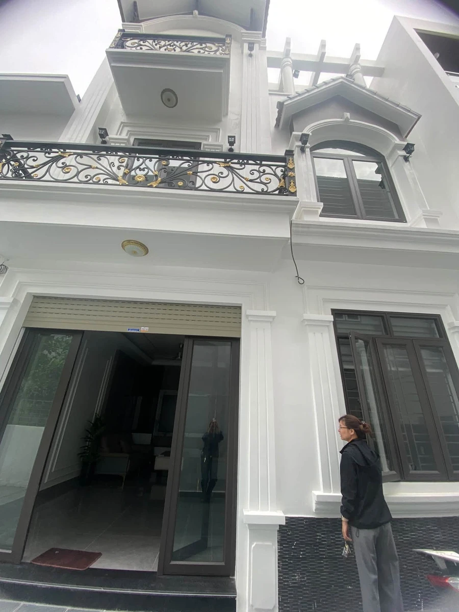 Bán nhà 3 tầng full nội thất Vĩnh Khê An Đông 60m² 3,6 tỷ - Ảnh 1