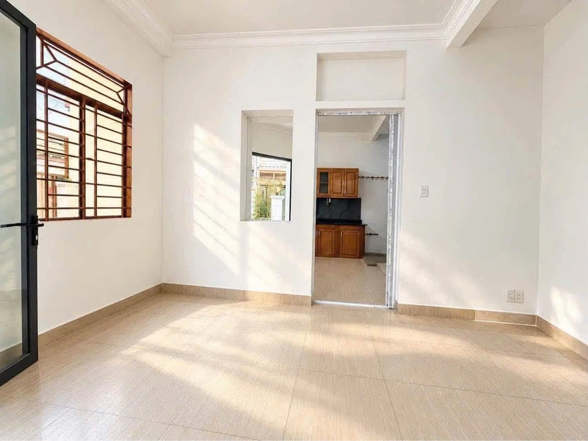 Bán nhà góc 42m2 2PN 2WC Phan Đình Phùng, Quận 1 giá 5,6 tỷ - Ảnh thu nhỏ 2