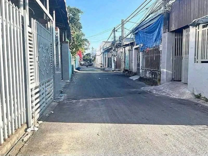 Bán đất 74m² gần ấp Phước Bình, Khánh Hòa, 2 tỷ 150 triệu - Ảnh 1