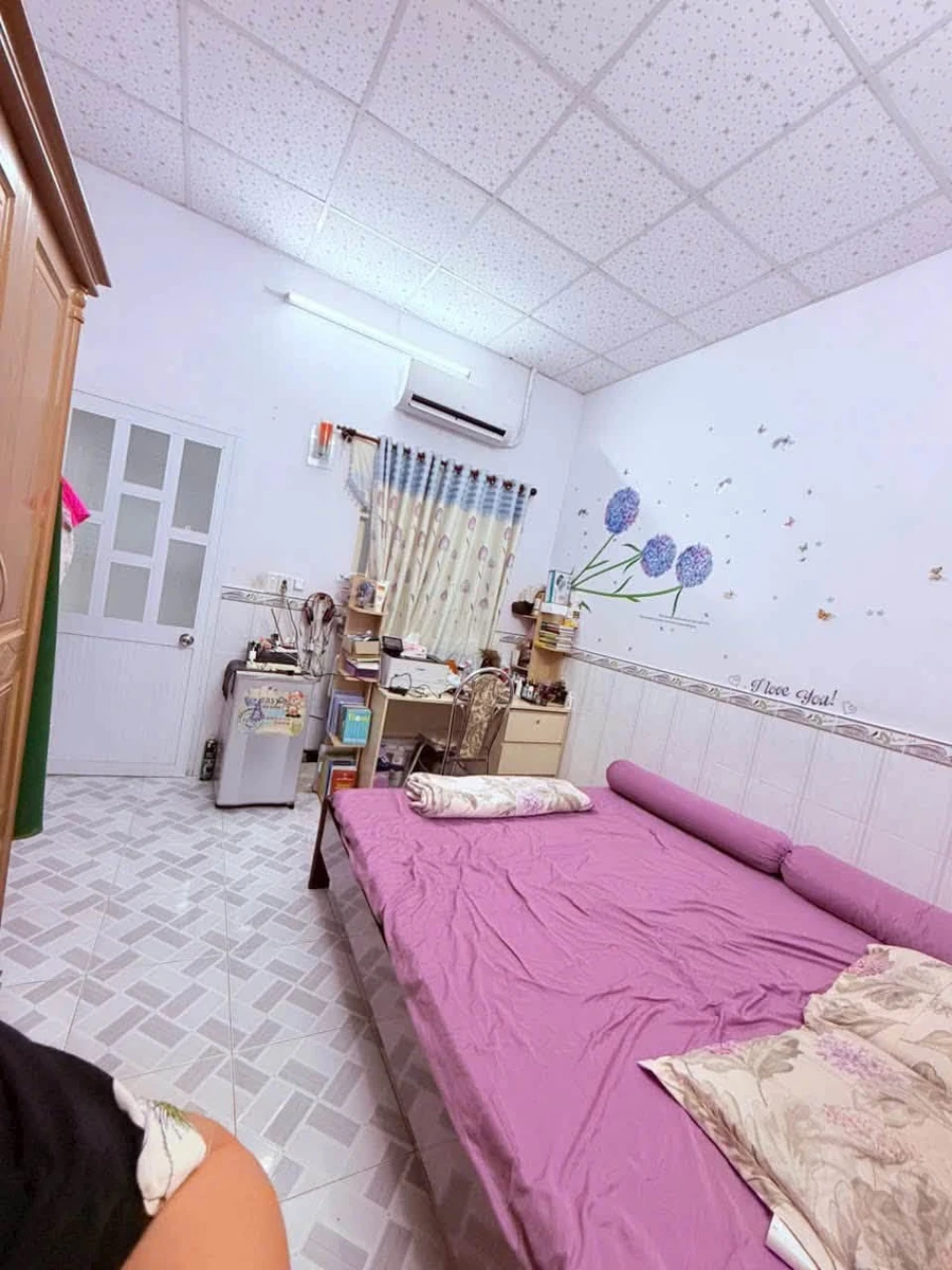 Bán nhà phố 4 PN, 180m² sàn tại Tân Phú, 4.1 tỷ - Ảnh thu nhỏ 3
