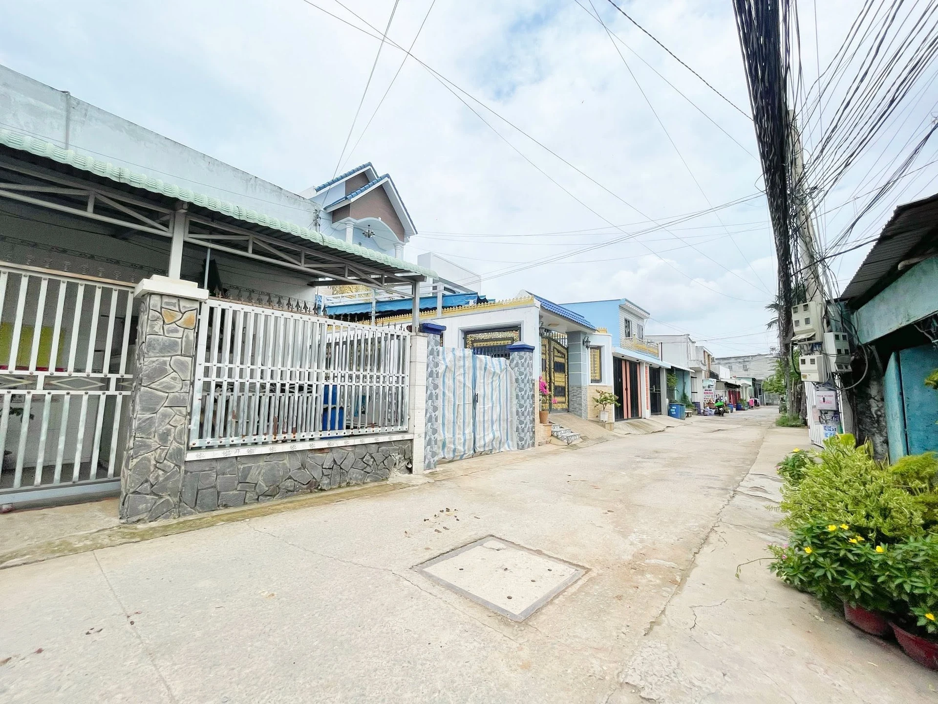 Bán lô đất 580m² xây trọ Đức Hoà 4,3 tỷ - Ảnh 1