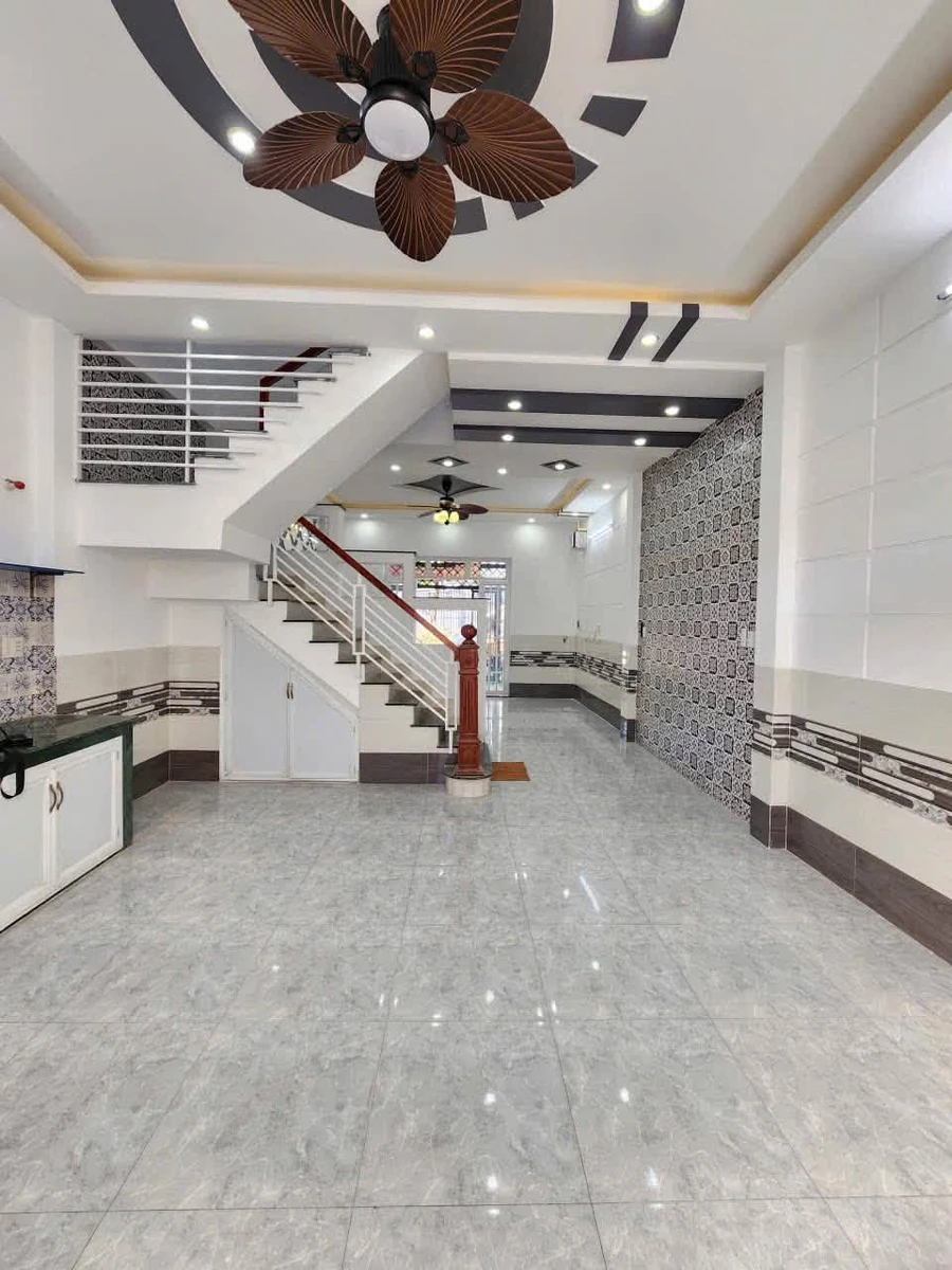 Bán nhà 1 trệt 1 lầu 3.6 tỷ Thuận An - Ảnh thu nhỏ 5