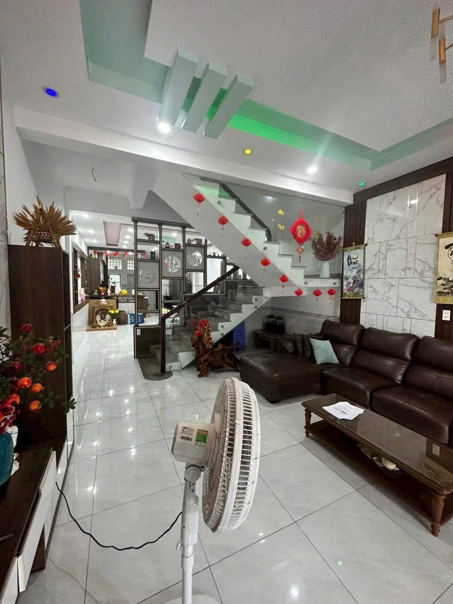 Bán nhà 1 trệt 2 lầu 97.5m² 4 tỷ 9 Đồng Nai - Ảnh thu nhỏ 3