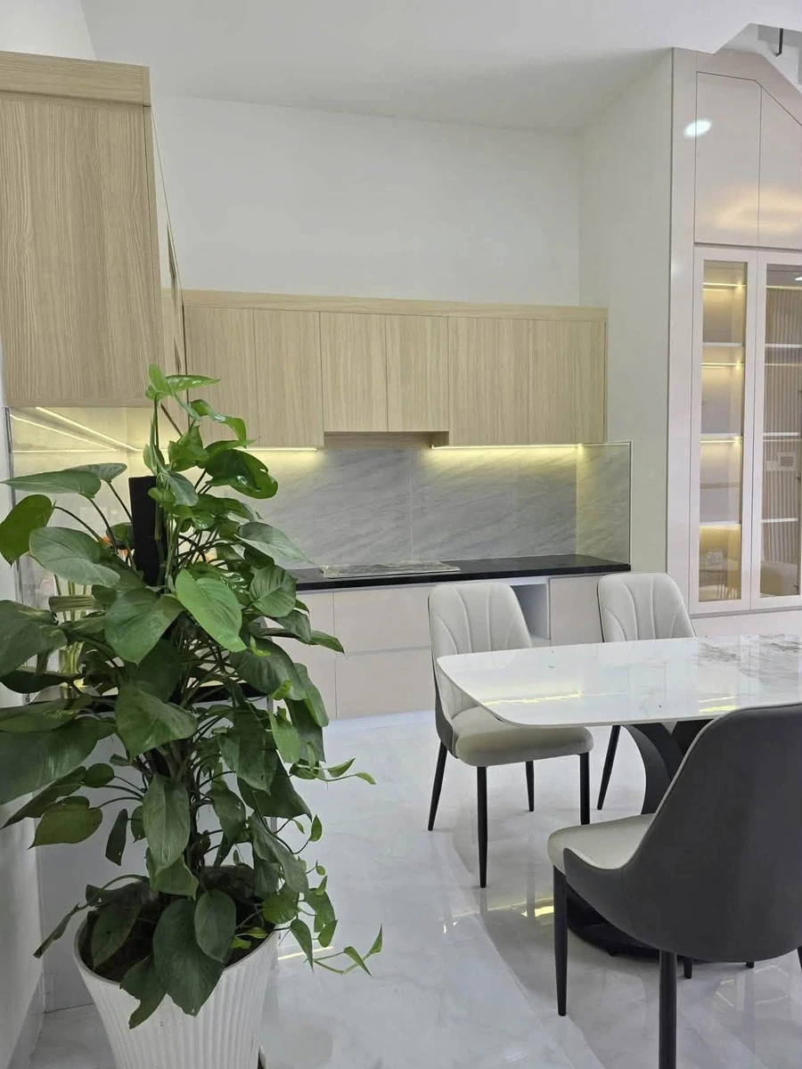 Bán nhà 1 trệt 2 lầu mặt tiền 60m² Bình Dương 3,4 tỷ - Ảnh thu nhỏ 5