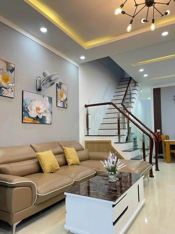 Bán nhà mê thiết kế hiện đại 5x19m, 3 phòng ngủ, full nội thất, hẻm 175 Y Moan, Tân Lợi