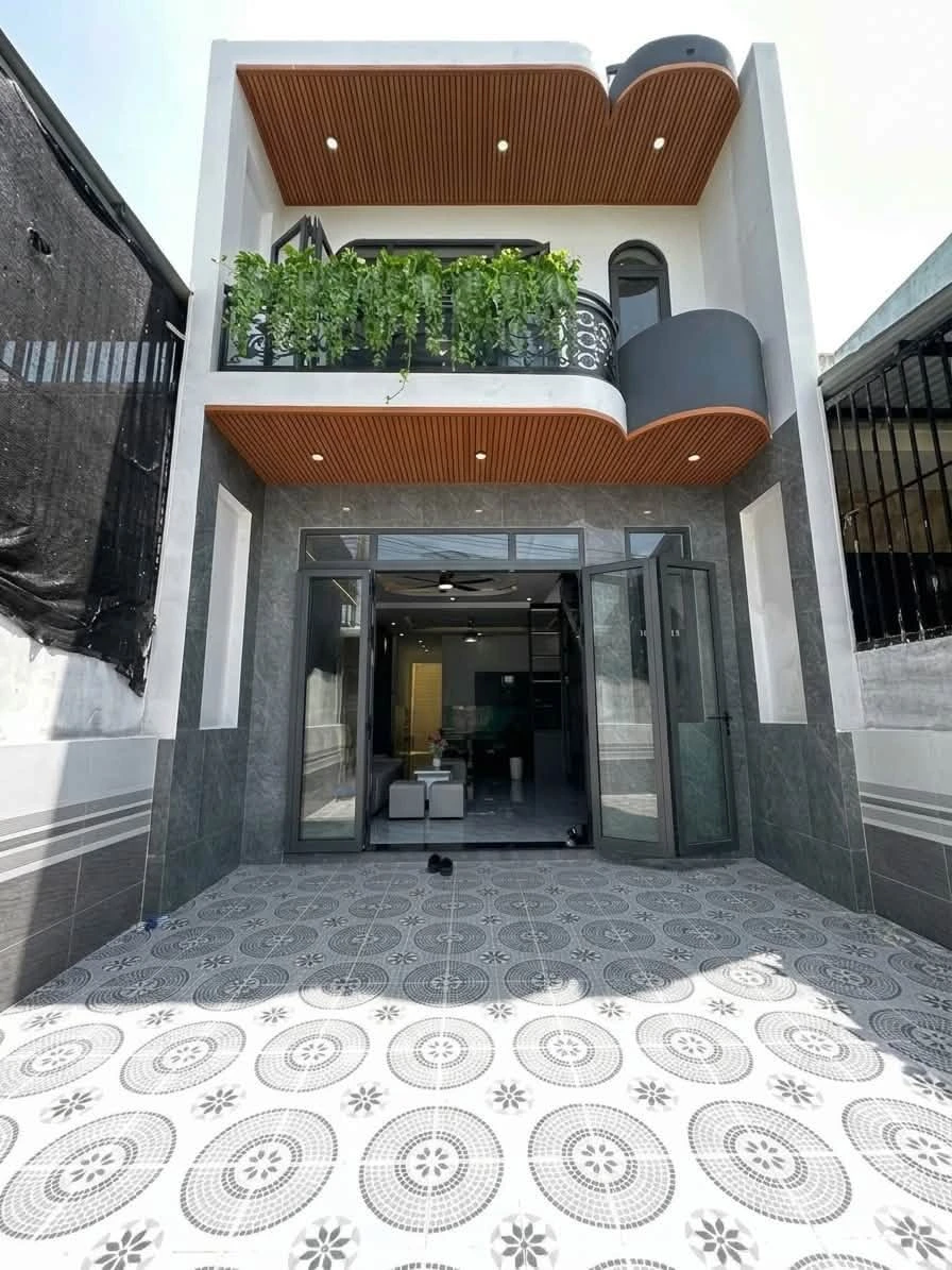 Bán nhà sổ riêng thổ cư 5x20m, 1 trệt 1 lầu 3PN full nội thất tại KP6 Trảng Dài, Đồng Nai - Ảnh 1