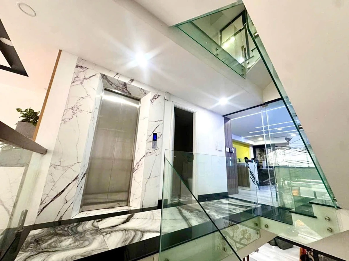 Bán nhà 122m2 đường Lê Quang Định 6 tầng 19.3 tỷ - Ảnh thu nhỏ 3