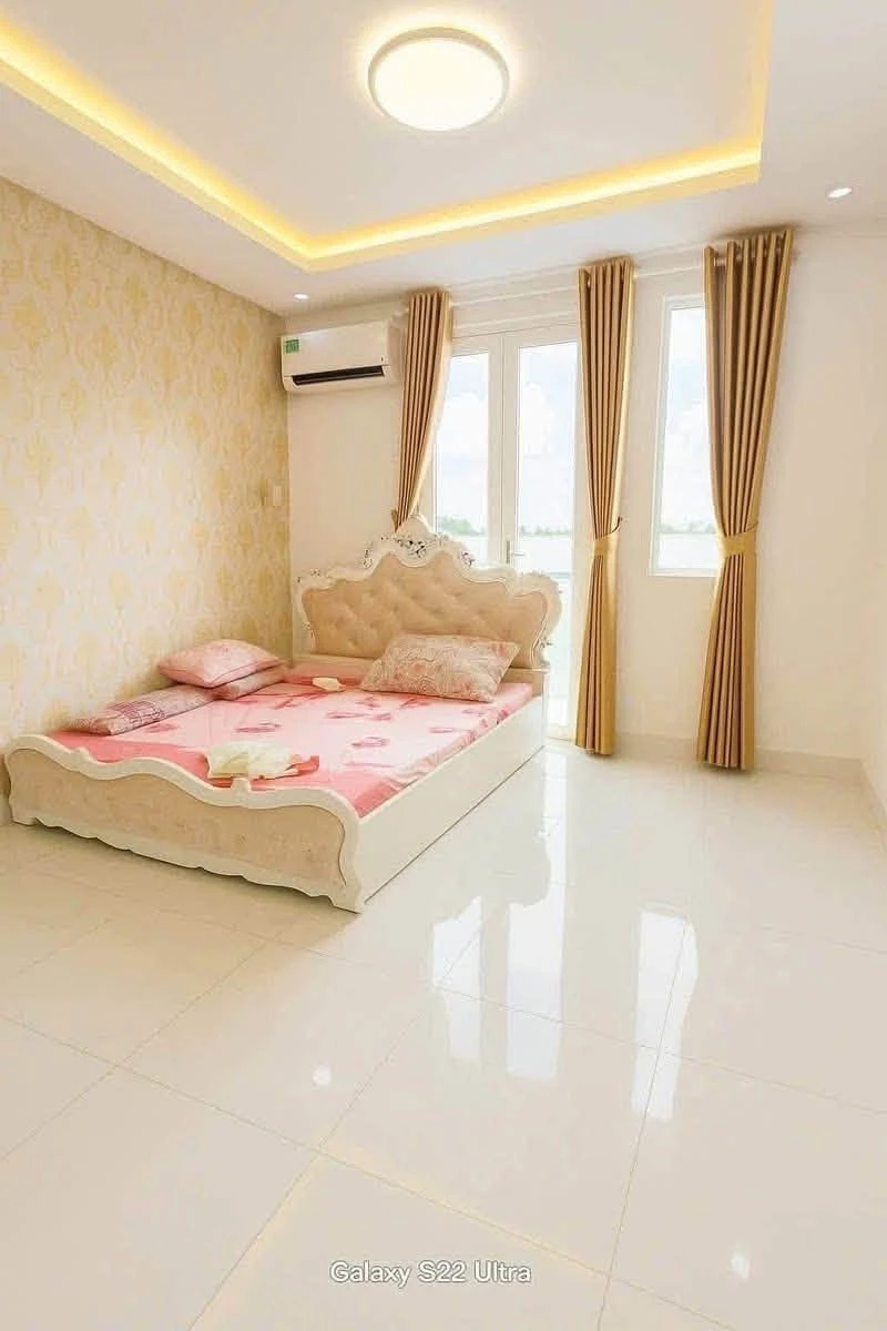 Bán nhà 2 tầng 1 sân thượng 8PN Nhà Bè 6,9 tỷ - Ảnh thu nhỏ 4