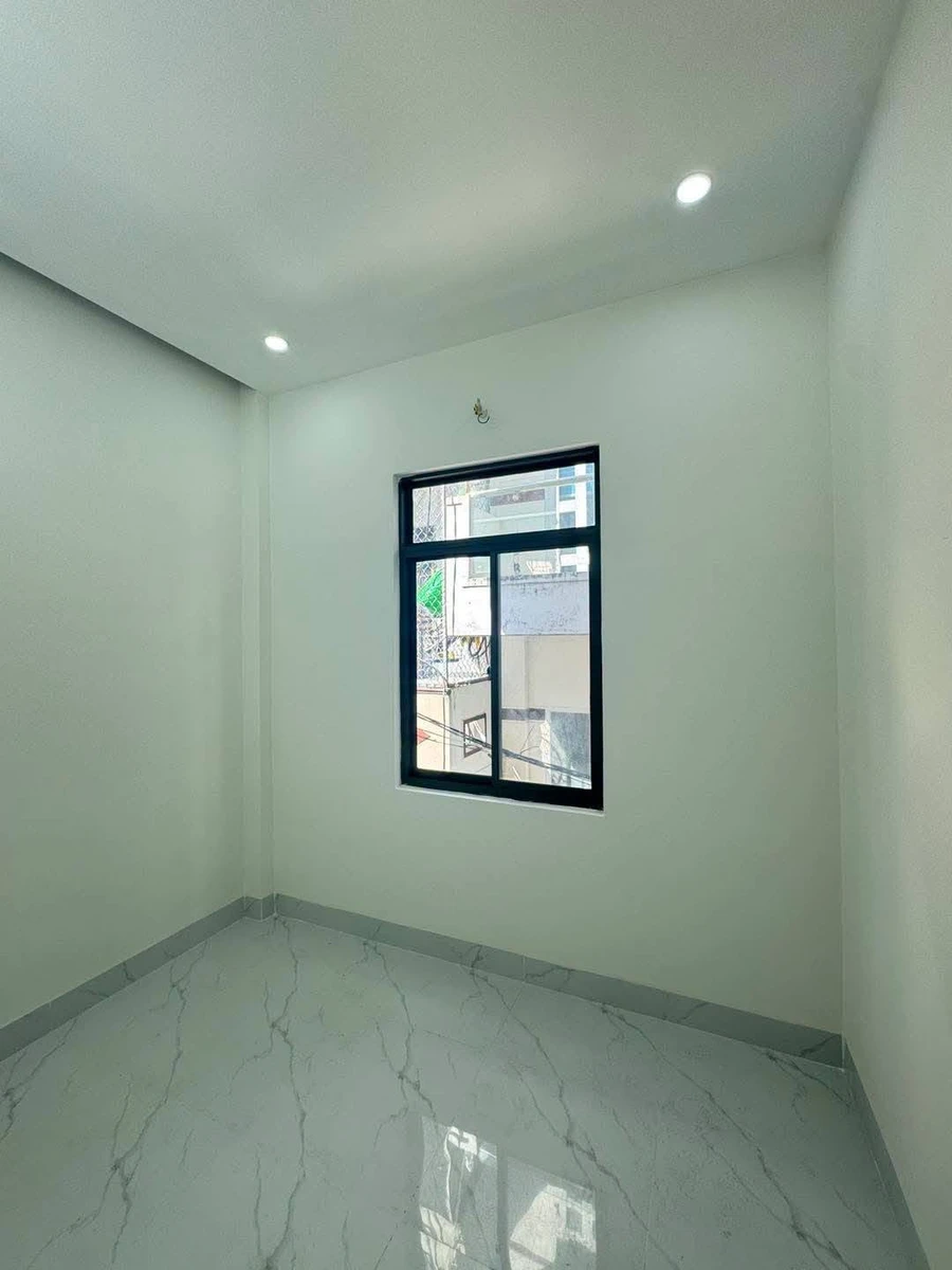 Bán nhà 3 tầng 30m² trung tâm Quy Nhơn - Ảnh thu nhỏ 5