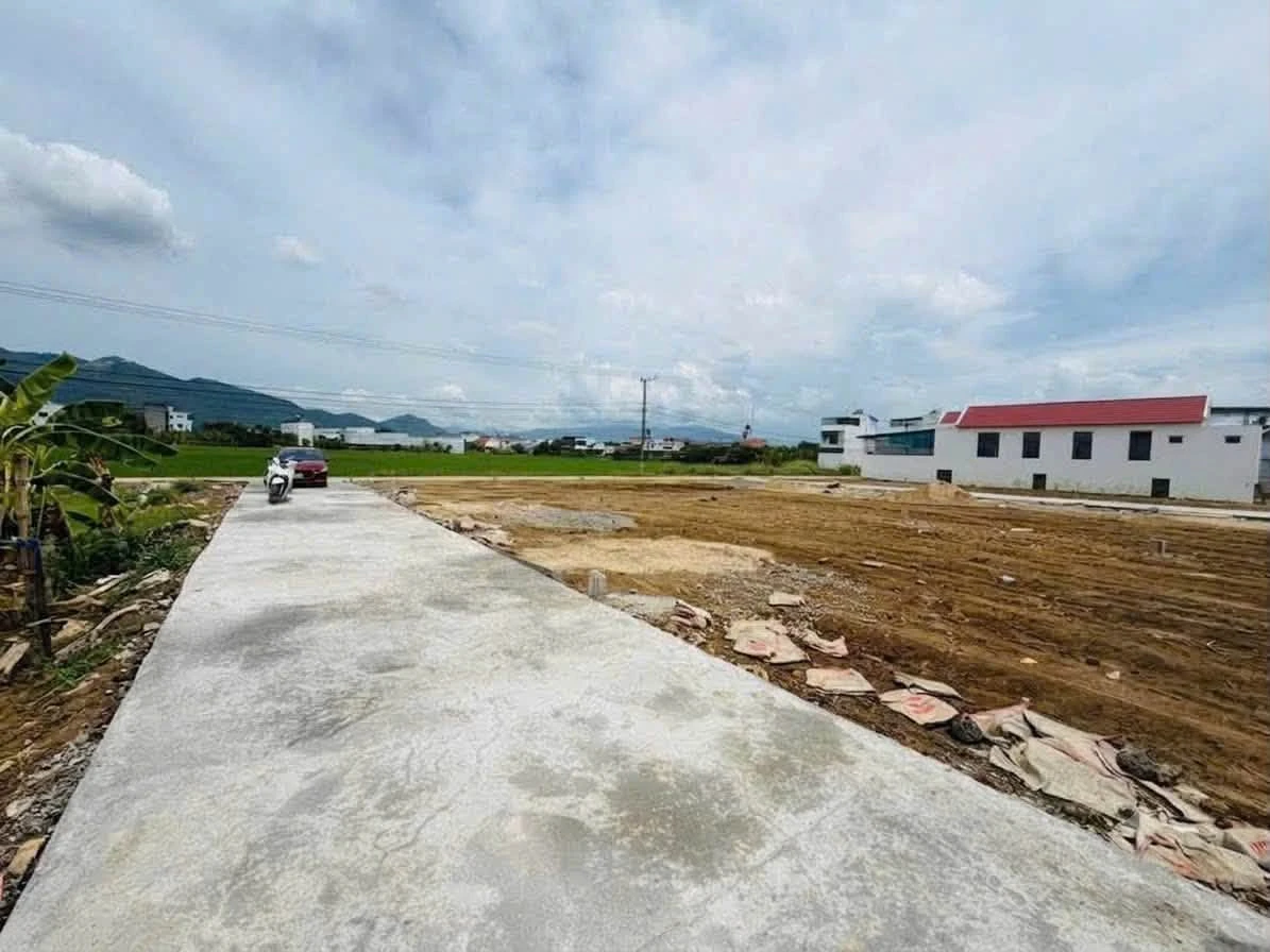 Bán lô đất 62,2m2 Đầu Cầu Diên An Khánh Hòa 1 tỷ 350 triệu - Ảnh thu nhỏ 2