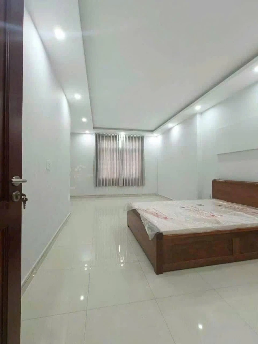 Cho thuê nhà nguyên căn 4PN, 240m2, Phú Lợi, 19 triệu/tháng - Ảnh thu nhỏ 5