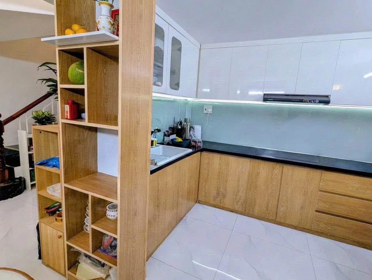 Bán nhà 5 phòng ngủ Nguyễn Văn Trỗi Phú Nhuận 53m² 8.6 tỷ - Ảnh thu nhỏ 3
