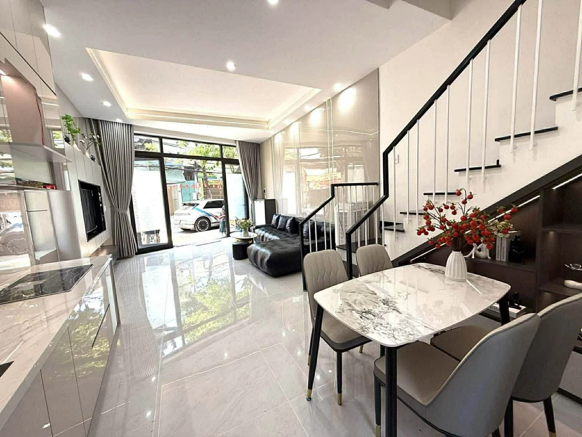 Nhà 3 tầng 49,5m² mặt tiền Thái Thị Bôi, Đà Nẵng, 8,95 tỷ - Ảnh thu nhỏ 3