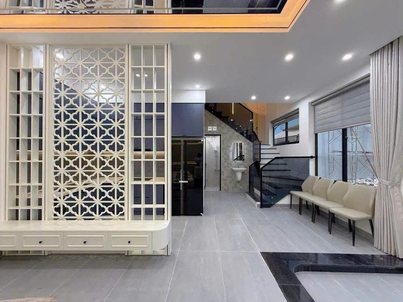 Bán nhà 3 tầng 145m² 4PN gần Lotte, Đà Nẵng, 5,5 tỷ