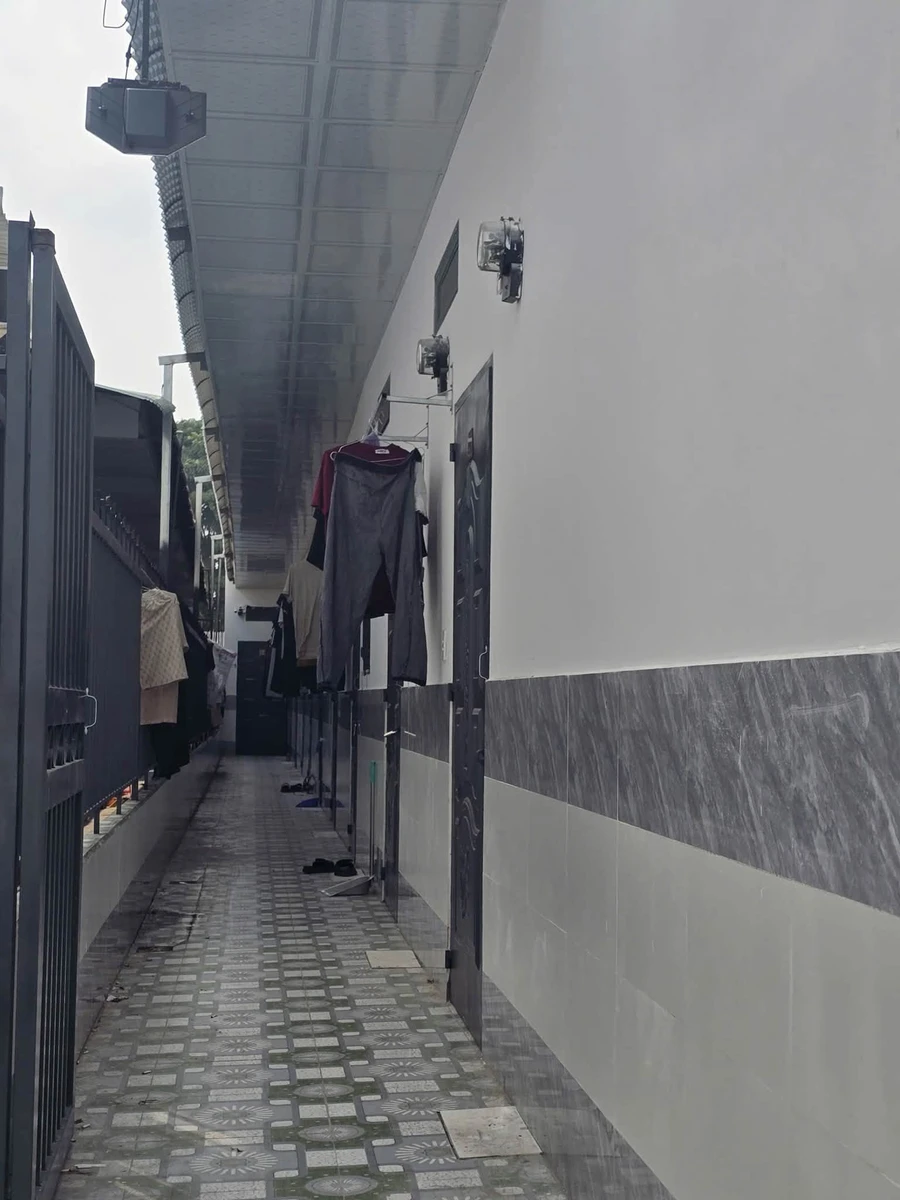 Bán dãy trọ 10 phòng và 1 kiot, đất 5x40 (200m2), giá 3,6 tỷ tại Bình Tiền 1, Đức Hòa, Long An - Ảnh thu nhỏ 4