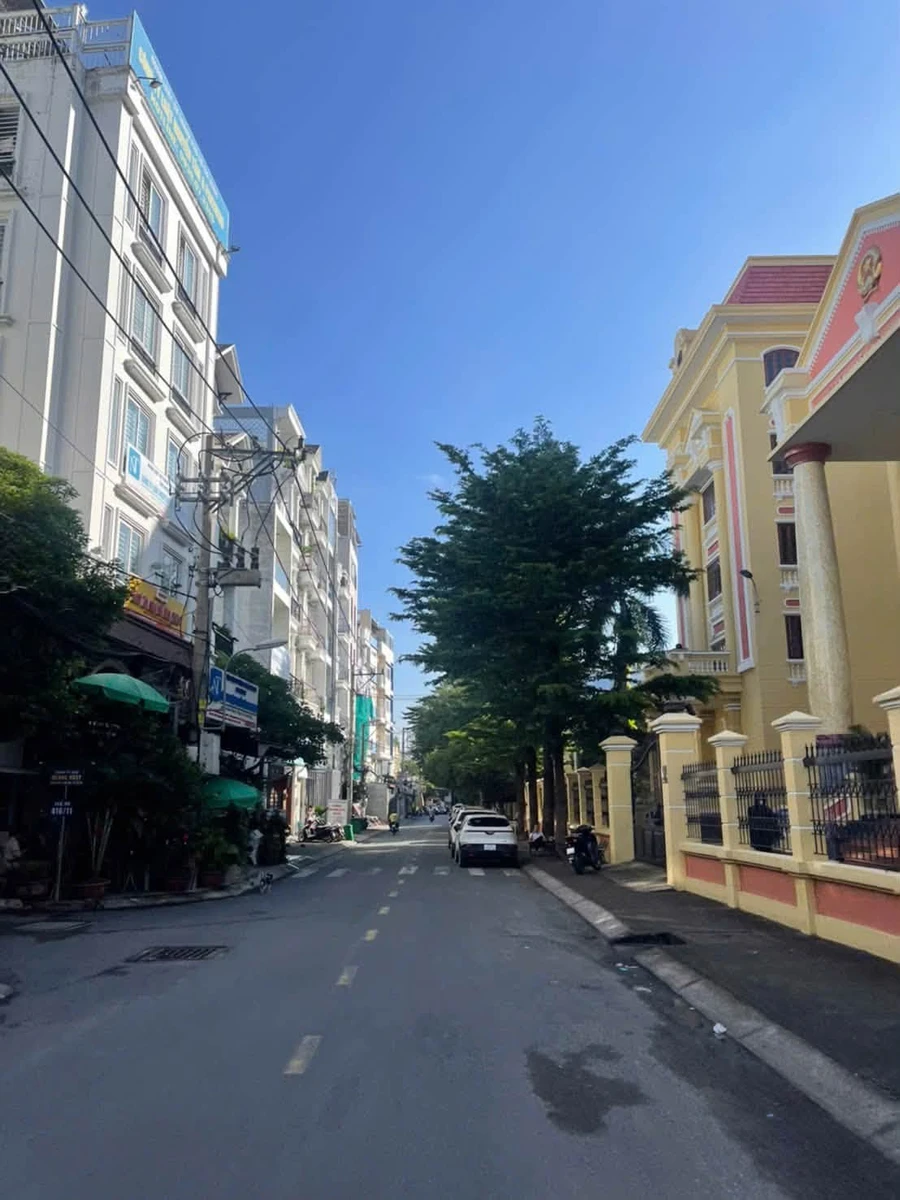 Biệt thự Gò Vấp 5PN 128m² gara ô tô 16,75 tỷ - Ảnh 1