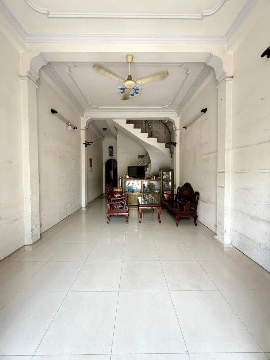 Bán nhà Tô Hiệu Tân Phú 56m² 4PN 6 tỷ - Ảnh thu nhỏ 3