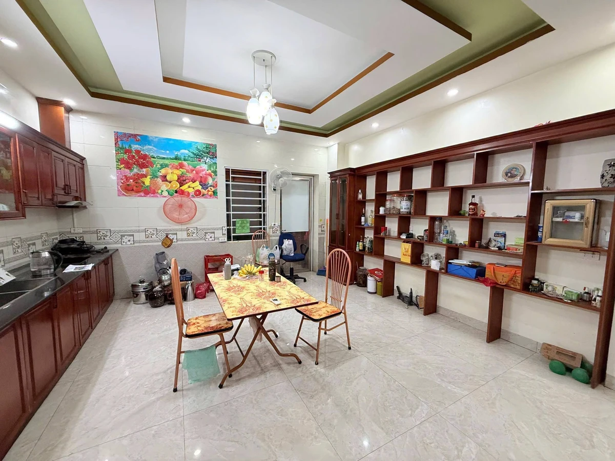 Bán nhà 3 tầng 85m² hướng Đông Nam An Lạc 4 tỷ - Ảnh thu nhỏ 2