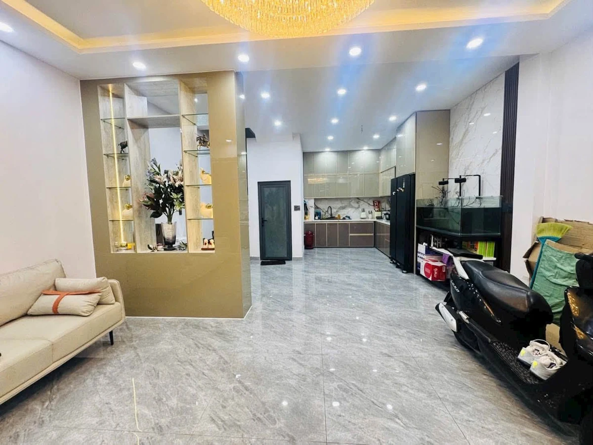 Bán nhà hẻm xe hơi Hồng Bàng Quận 11, 46m2, 1 trệt 4 lầu, giá 11,2 tỷ - Ảnh thu nhỏ 2