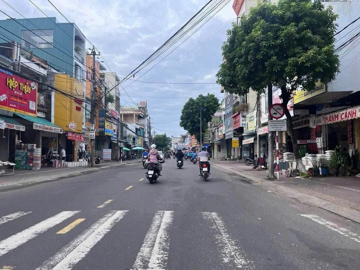 Bán lô góc 2 mặt tiền đường Nguyễn Cư Trinh, 137m2, Quận 12 - Ảnh thu nhỏ 2