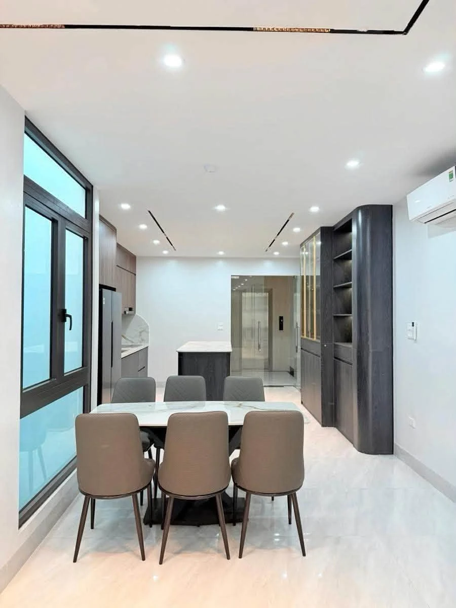 Bán nhà 8 tầng thang máy, full nội thất, Trần Duy Hưng, 65m2, 27.5 tỷ - Ảnh thu nhỏ 2