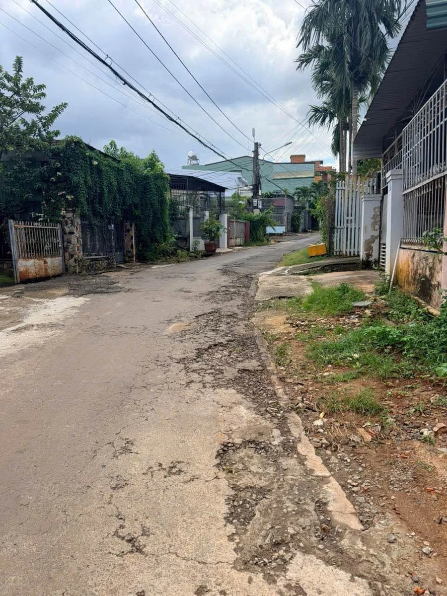 Bán nhà cấp 4 kiên cố 5x20m, 2 phòng ngủ, giá 2,279 tỷ tại Eatam, Buôn Ma Thuột - Ảnh thu nhỏ 2