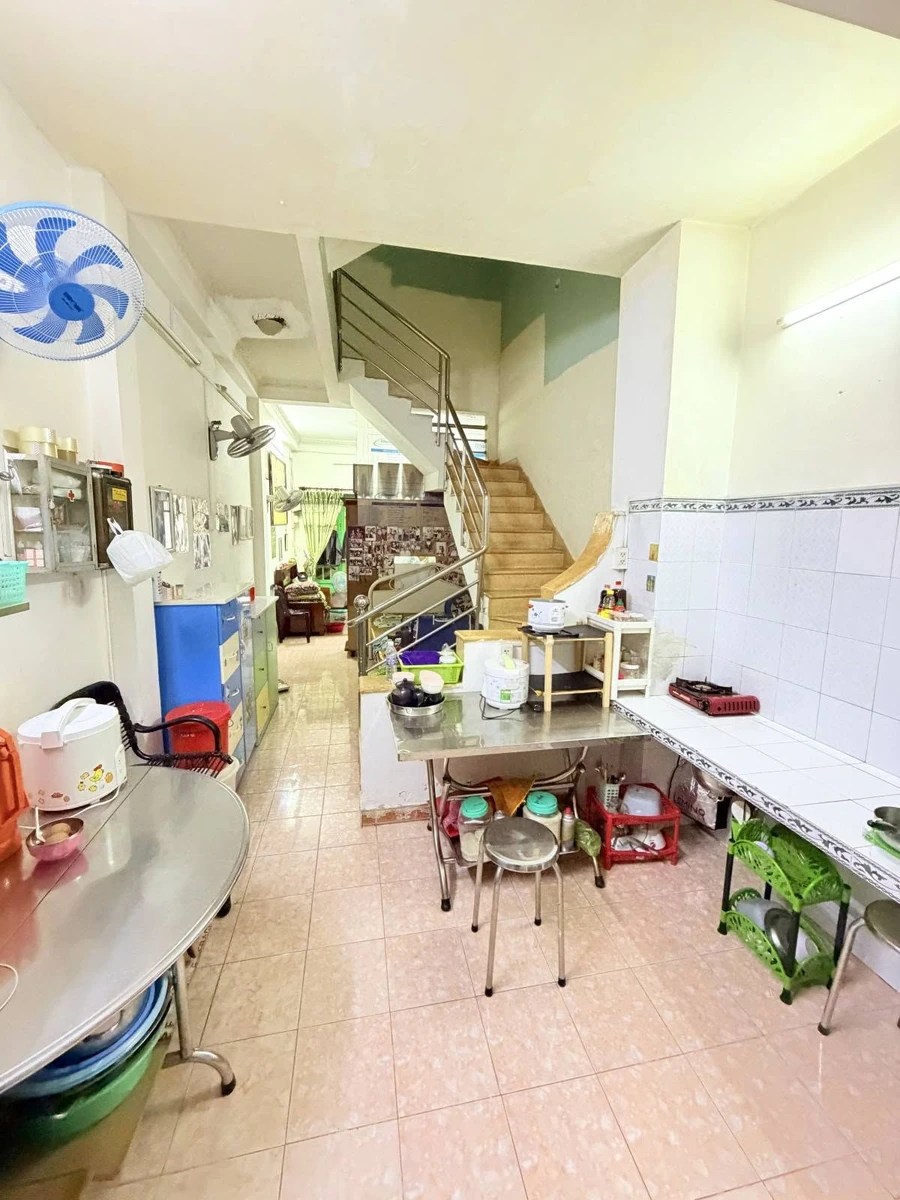 Bán nhà 45m² 4 tầng 4PN gần ngã tư Nguyễn Chí Thanh - Nguyễn Duy Dương, Quận 10, giá nhỉnh 6 tỷ - Ảnh thu nhỏ 4