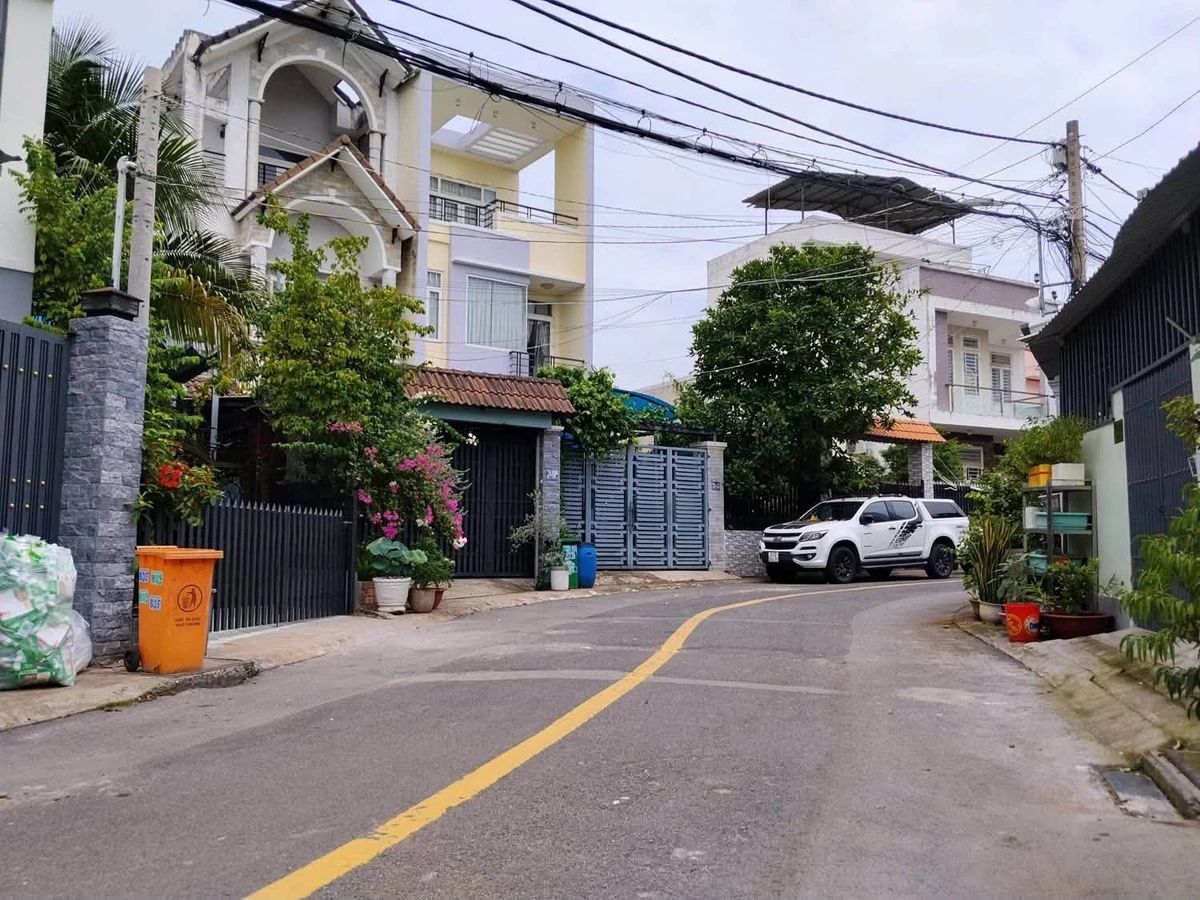 Bán nhà 2 mặt tiền 86m² Lê Văn Việt Thủ Đức 5 tỷ - Ảnh thu nhỏ 2