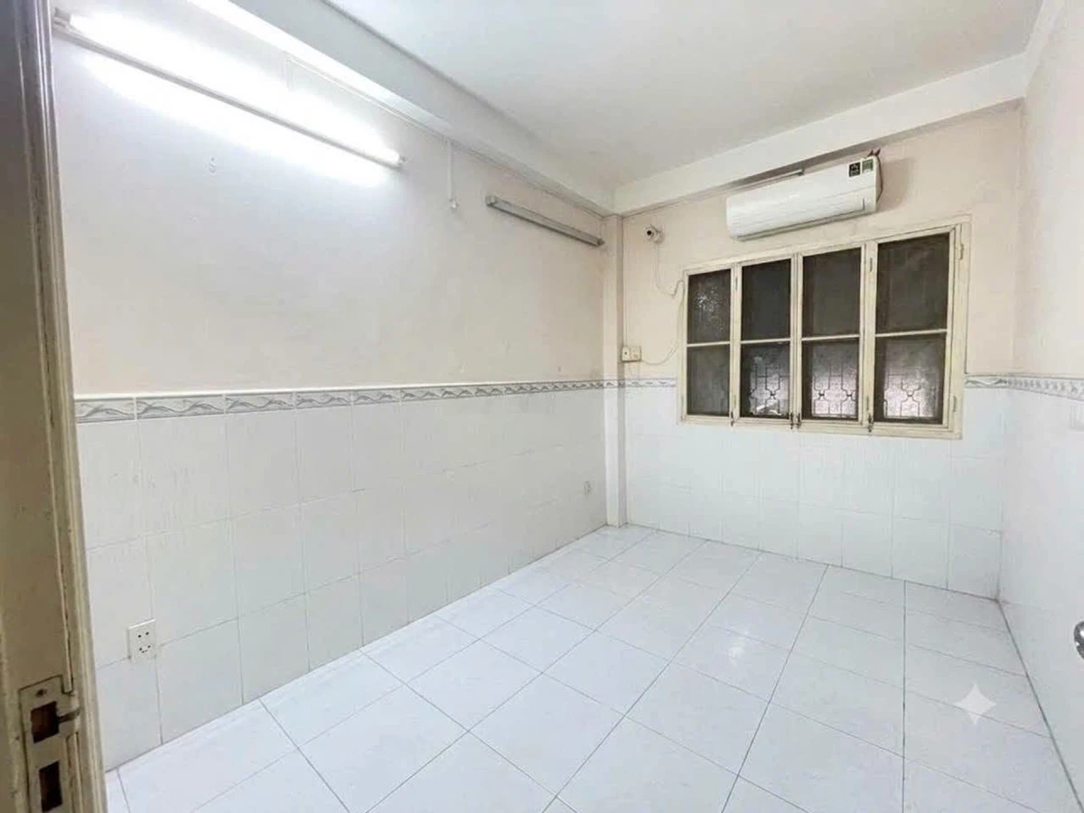 Bán nhà 4 phòng ngủ 31m² Nguyễn Cảnh Chân Quận 1 giá 6,8 tỷ - Ảnh thu nhỏ 4