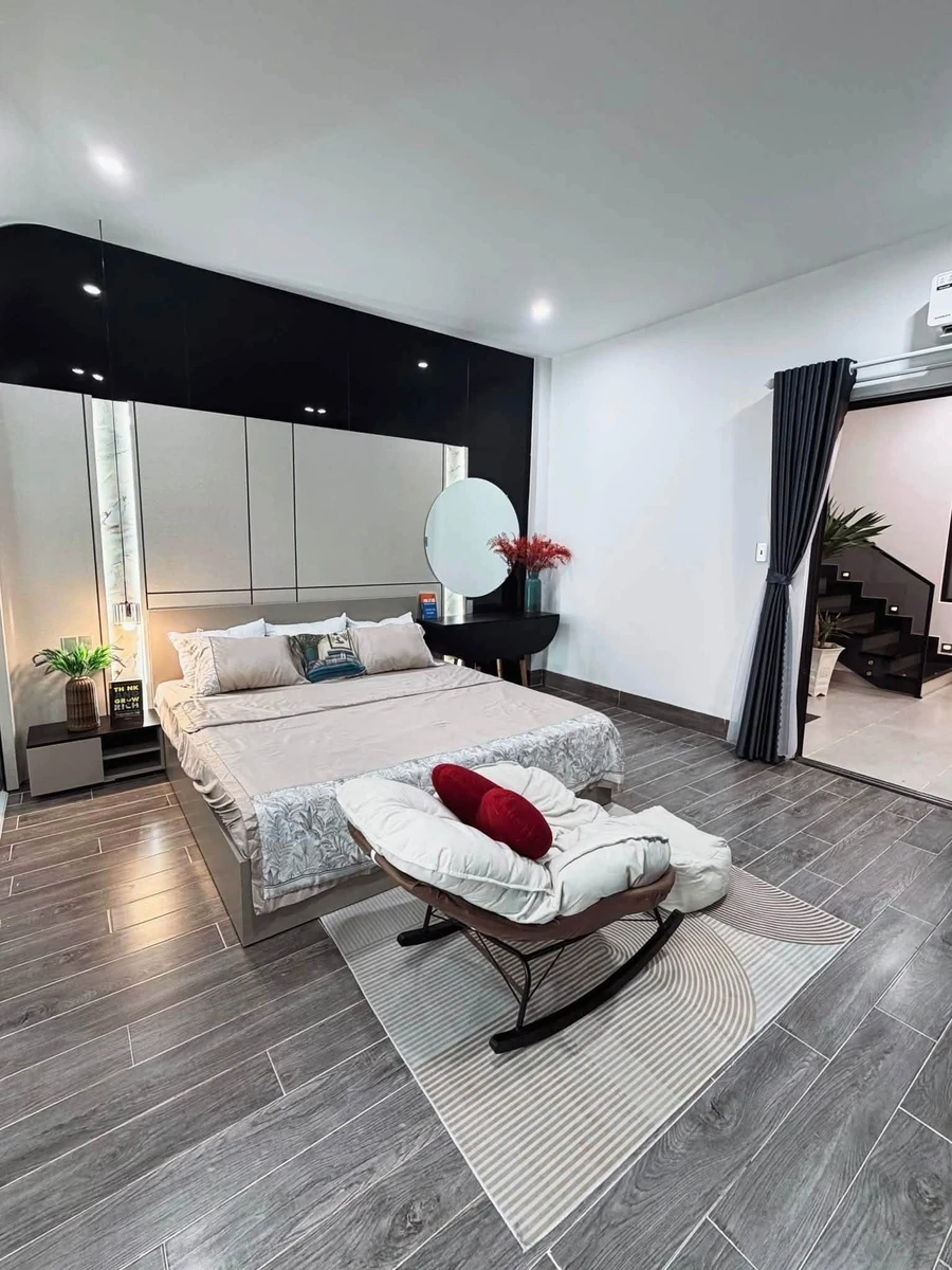 Bán nhà 3 mê tân cổ điển 220m² MT Nguyễn Chích Đà Nẵng - Ảnh thu nhỏ 5