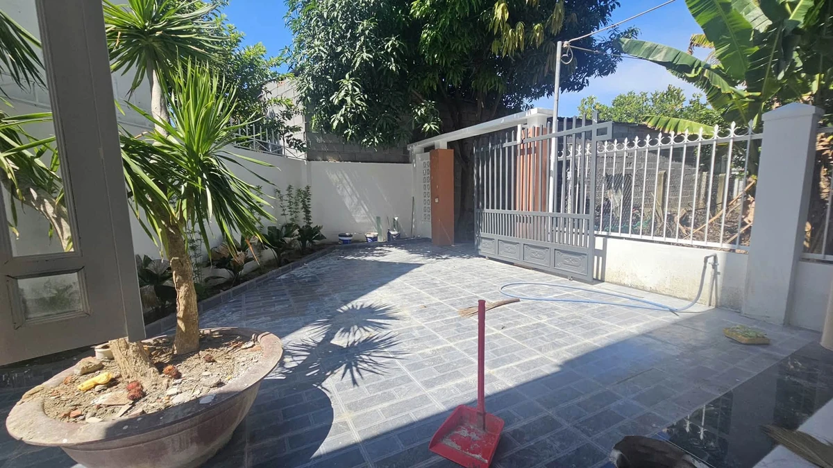 Bán nhà 1 trệt 1 lầu 3PN Diên Khánh 177m2, 2,29 tỷ - Ảnh 1