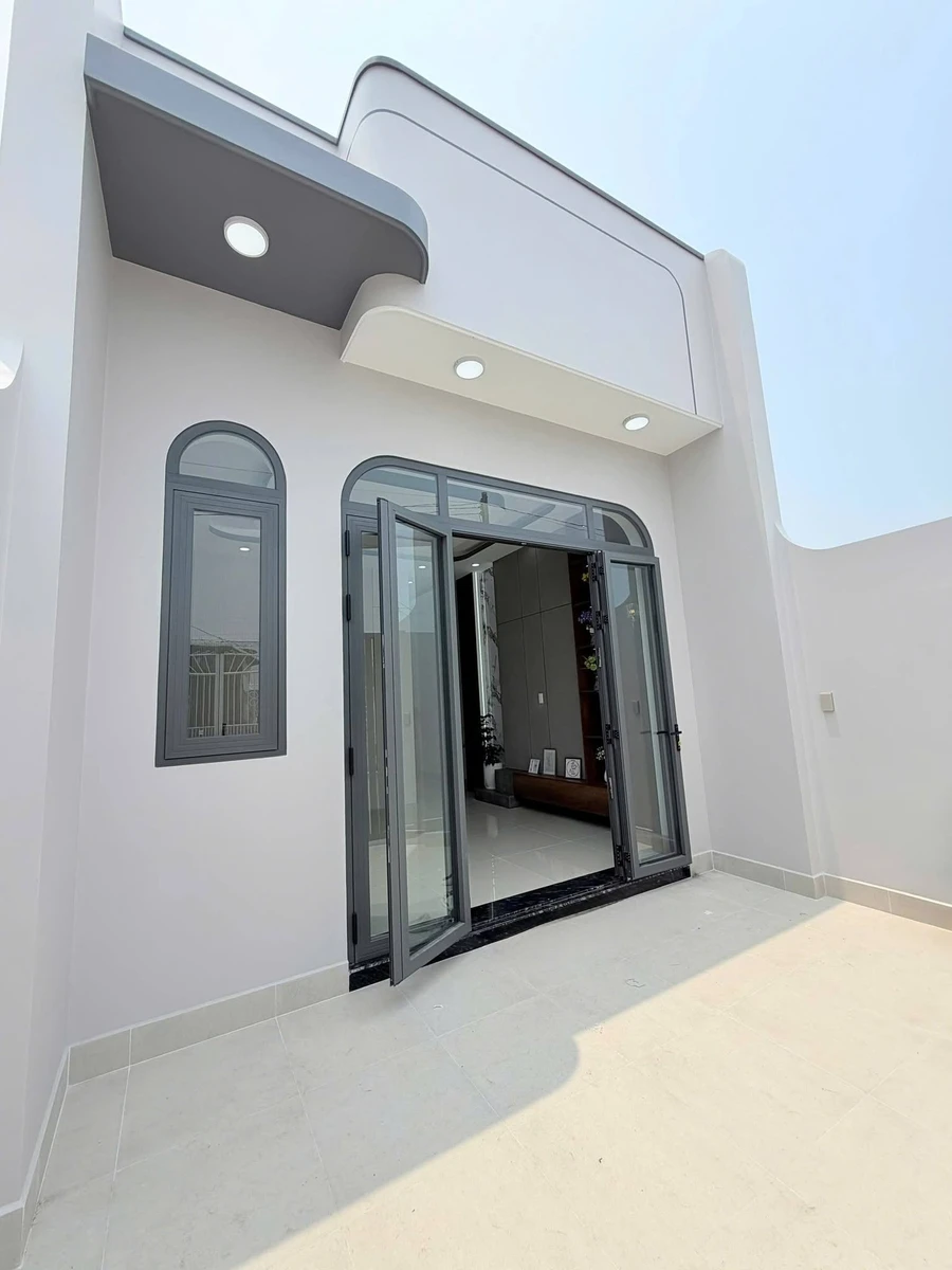 Bán nhà phố hiện đại 2PN, 109m2 Lộ Liên Hương Nhà Bè - Ảnh thu nhỏ 2