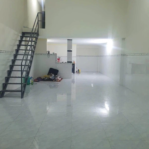 Cho thuê nhà 165m², 2 phòng ngủ ở Dĩ An, 7,5 triệu/tháng